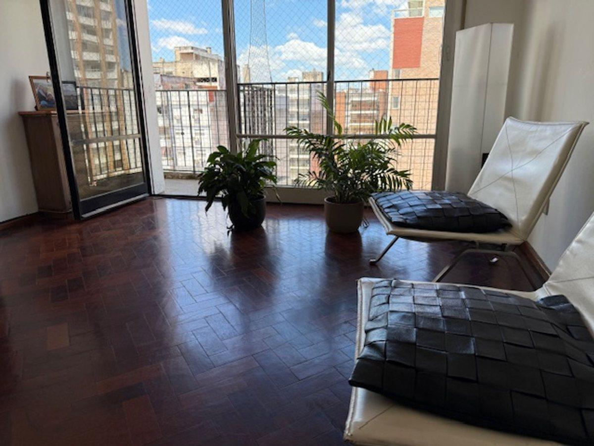 Foto de VENTA DPTO 2 DORMIT. FRENTE PLAZA CON COCHERA, imagen 1