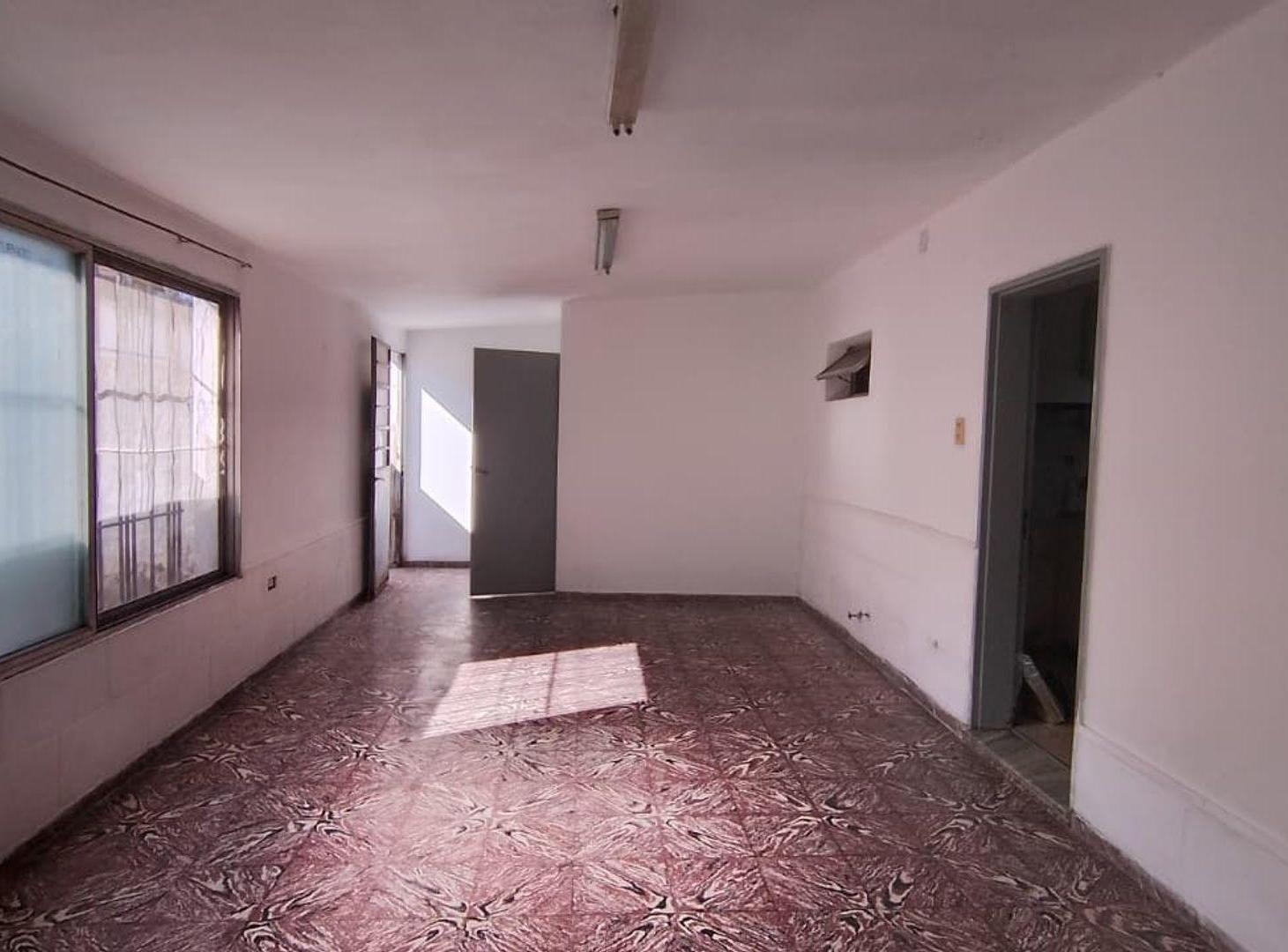 Foto de VENTA CASA 3 DORMIS JARDIN/PATIO- PARQUE FIELD, imagen 4