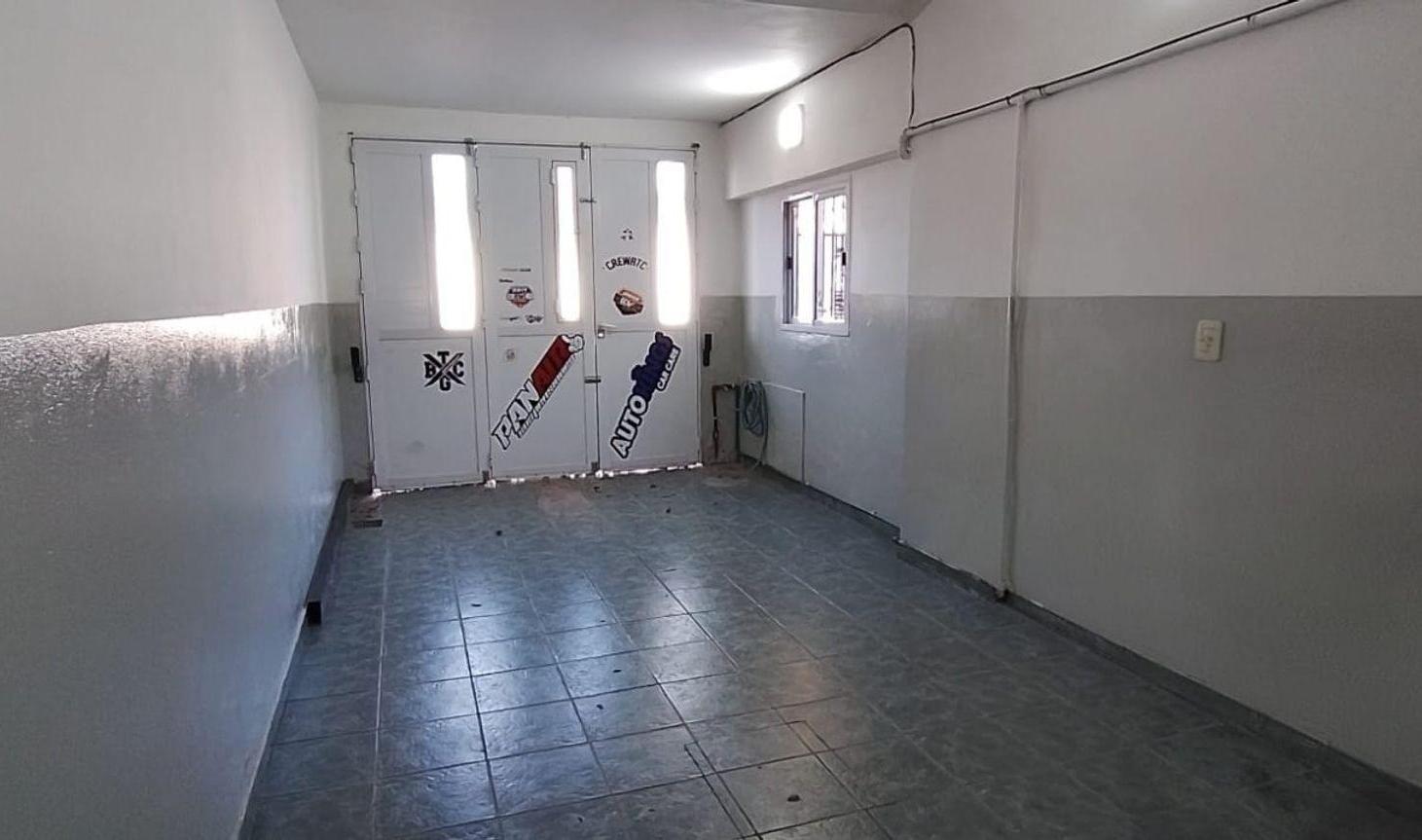 Foto de VENTA CASA 3 DORMIS PATIO Y JARDIN EN BAIGORRIA, imagen 4
