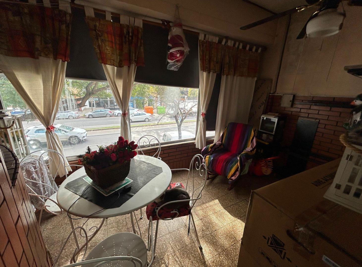 Foto de VENTA DEPARTAMENTO TRES DORMITORIOS EN PELLEGRINI, imagen 3