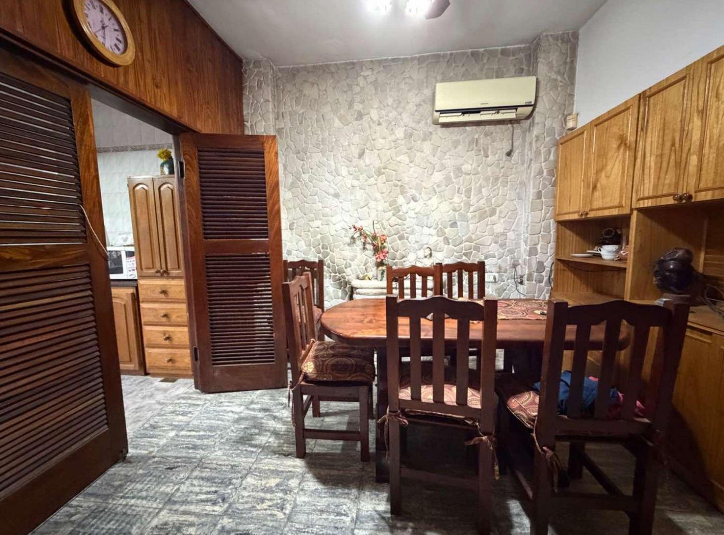 Foto de VENTA CASA 2 DORMITORIOS EN LA FLORIDA, imagen 2