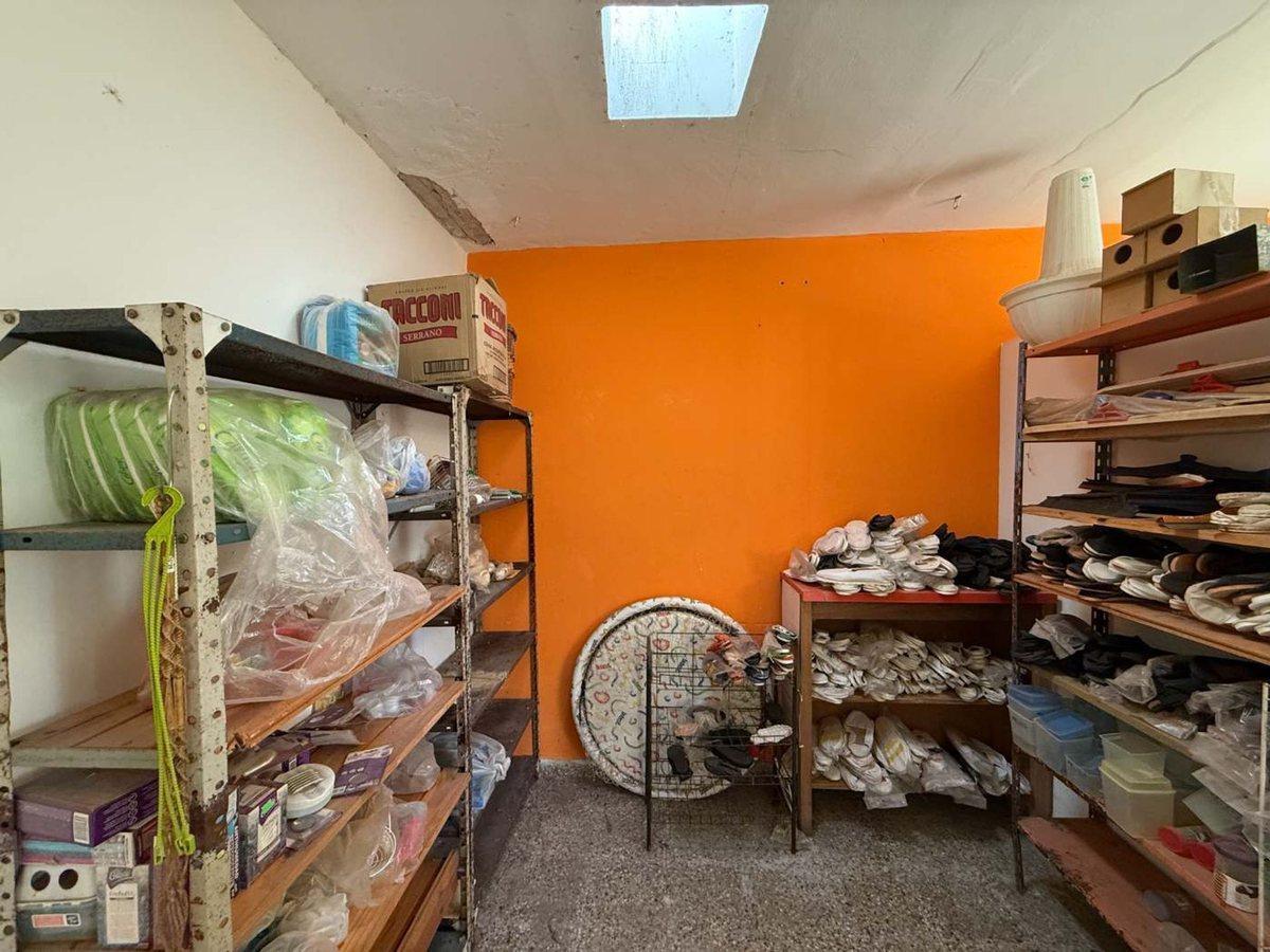 Foto de VENTA CASA 2 DORMITORIOS CON PATIO AREQUITO, imagen 4