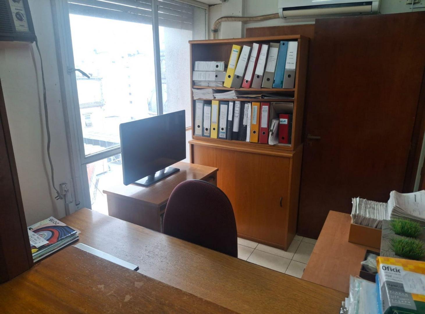 Foto de OFICINA EN VENTA - EDIFICIO LA FAVORITA -, imagen 3