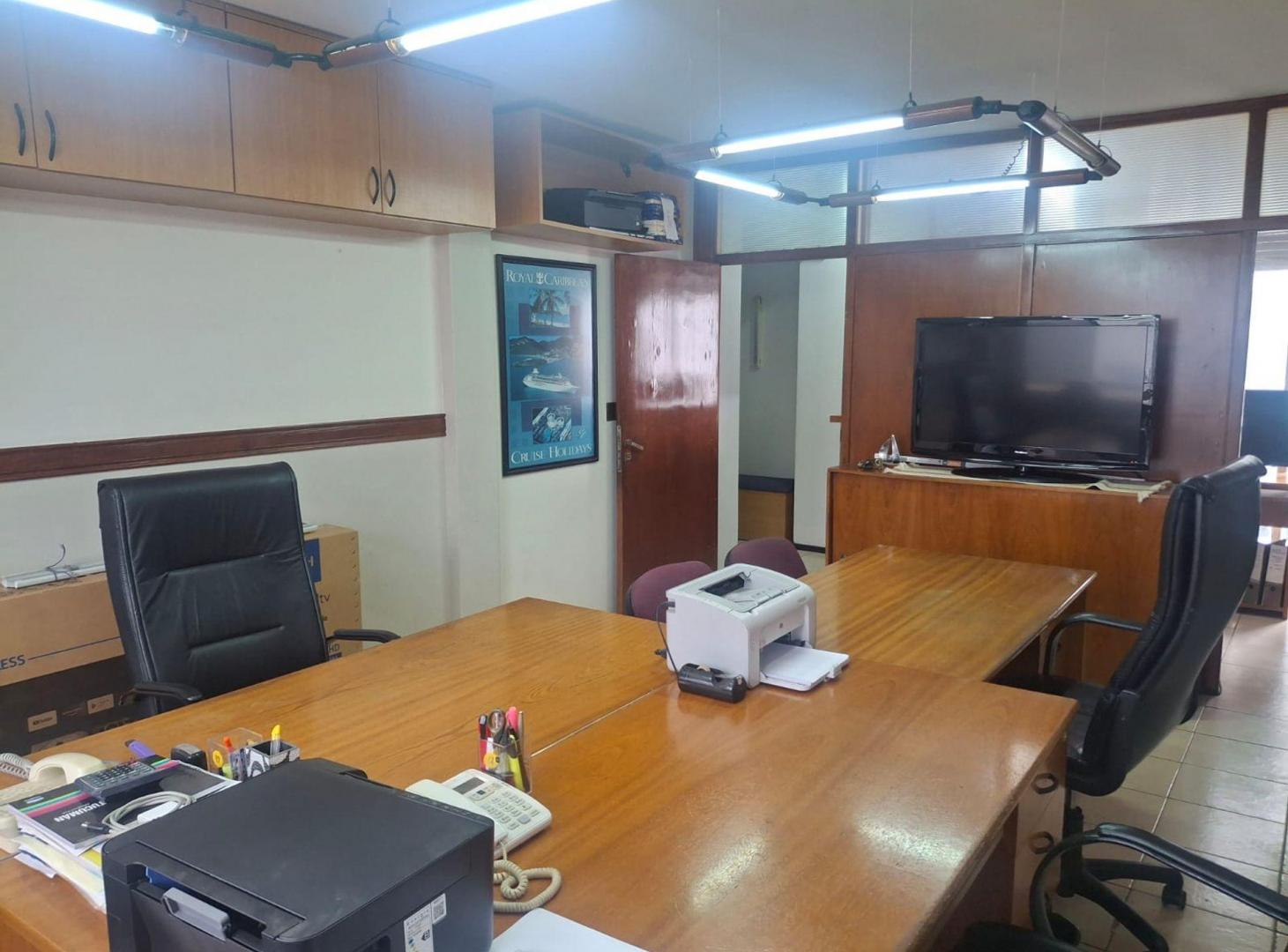 Foto de OFICINA EN VENTA - EDIFICIO LA FAVORITA -, imagen 2