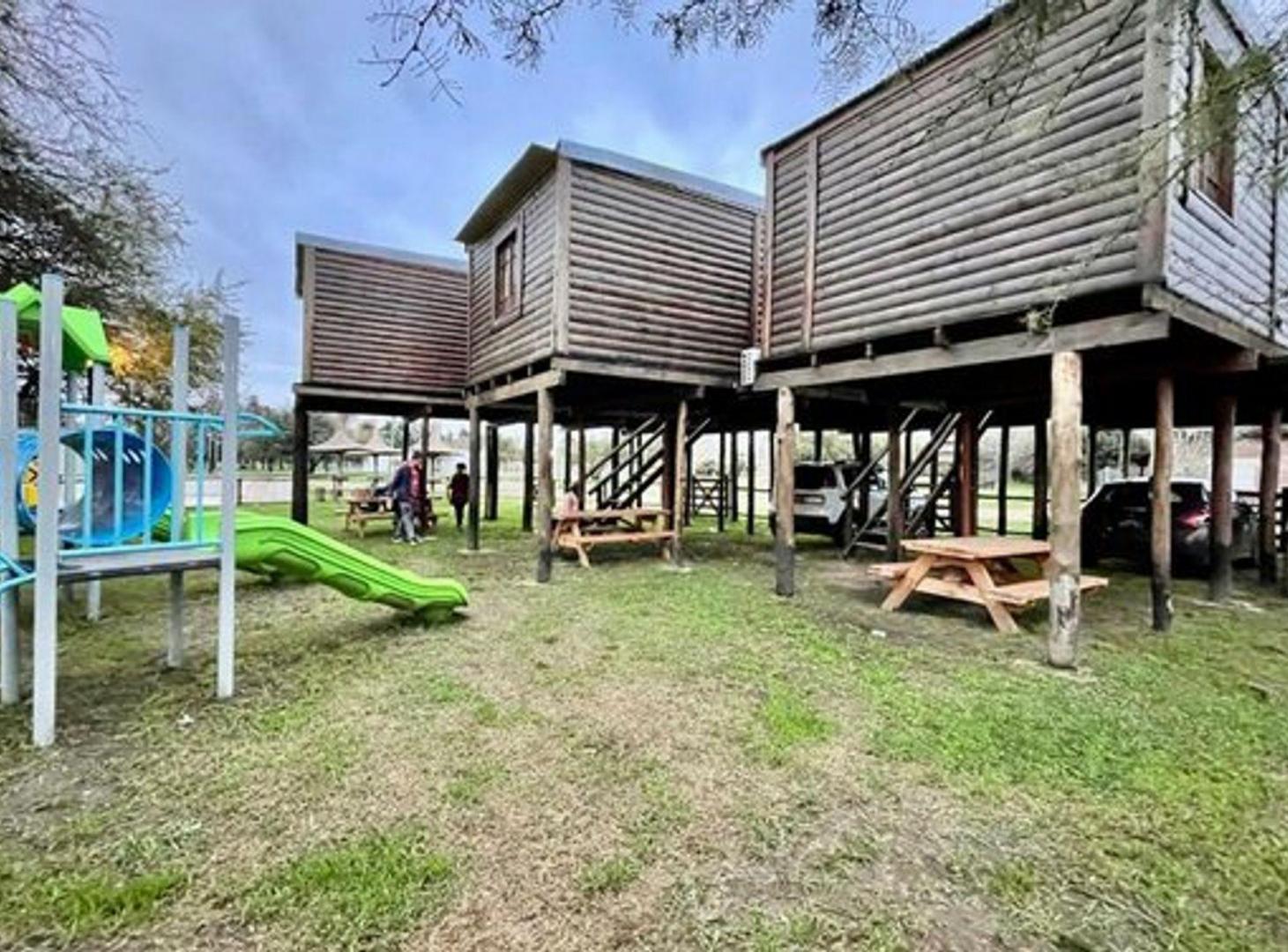Foto de VENTA 2 CABAÑAS DE 1 DORMI -VISTA AL RIO- MONJE, imagen 3