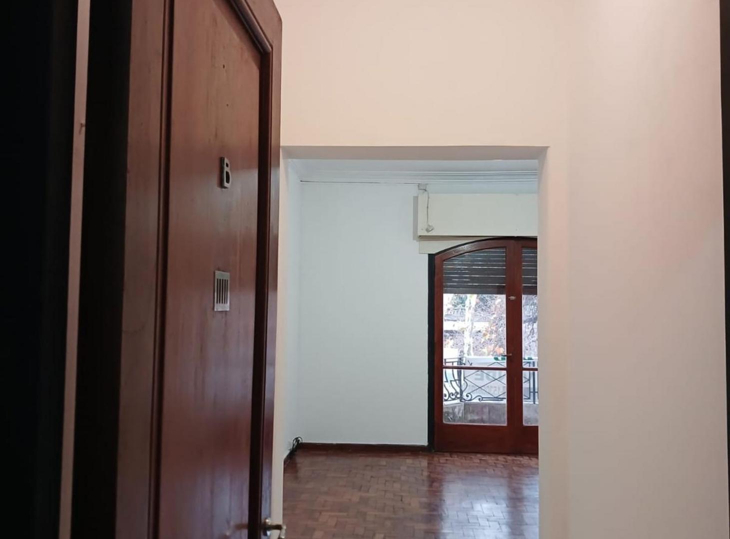 Foto de VENTA CASA PA 2 DOR., QUINCHO Y TERRAZA ZONA SUR, imagen 2