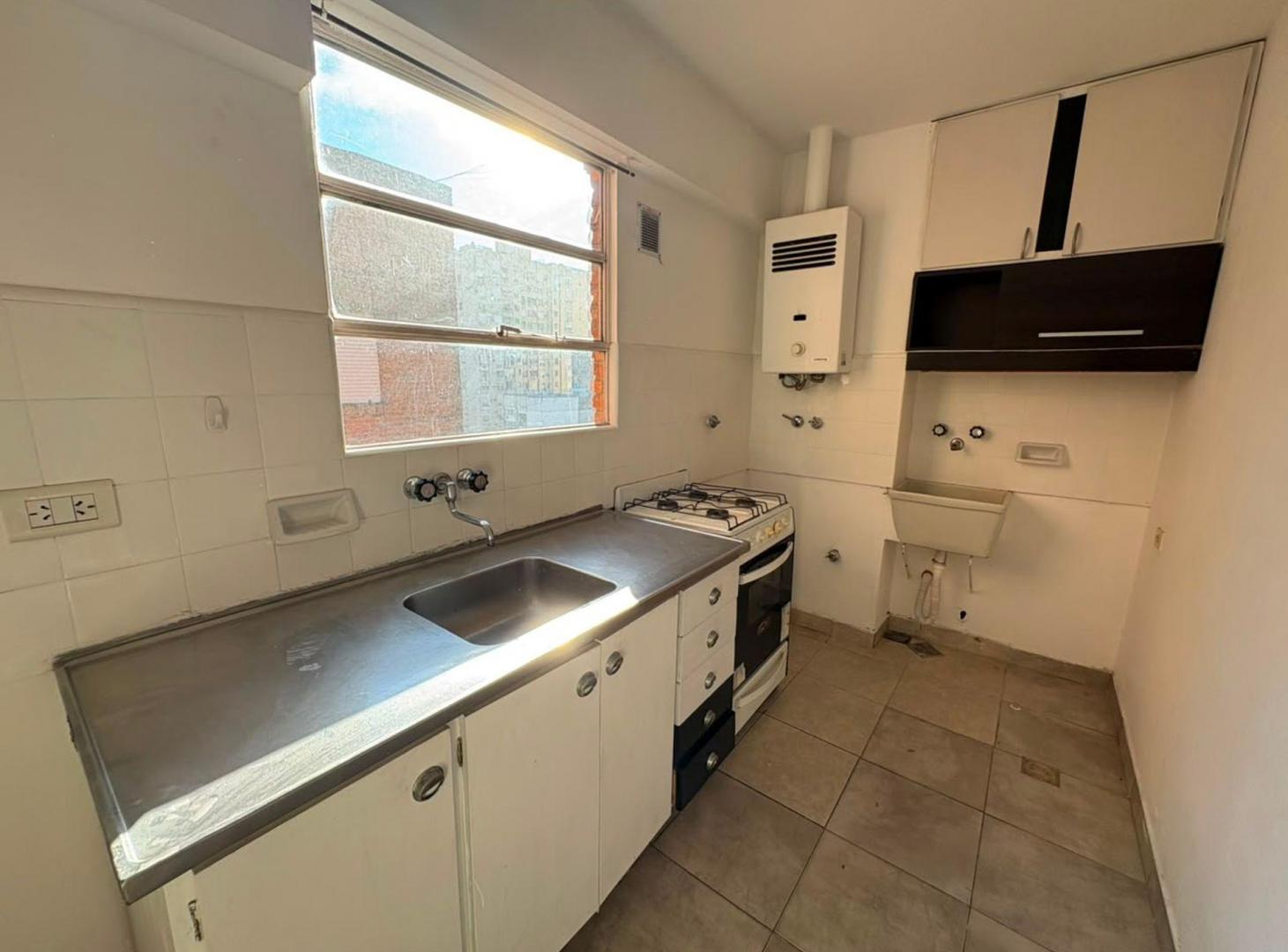 Foto de VENTA DEPTO 1 DORMITORIO APTO CRÉDITO, CENTRO, imagen 3