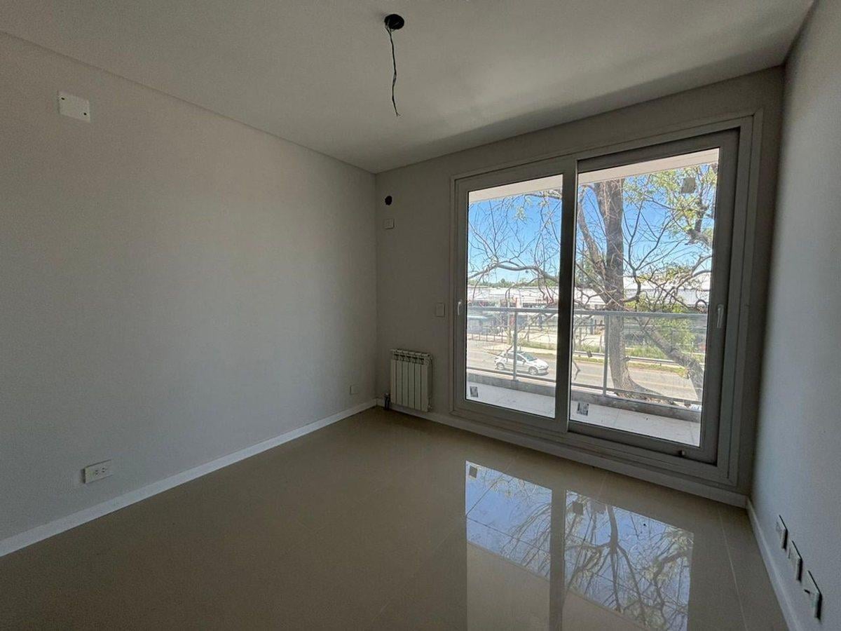 Foto de VENTA DEPARTAMENTO 1 DORMITORIO FISHERTON, imagen 4