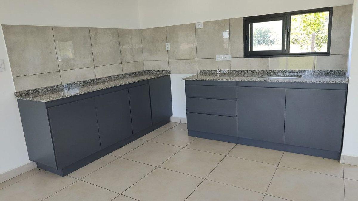 Foto de VENTA CASA DE 2 DORMITORIOS FUNES NORTE CREDITO, imagen 4