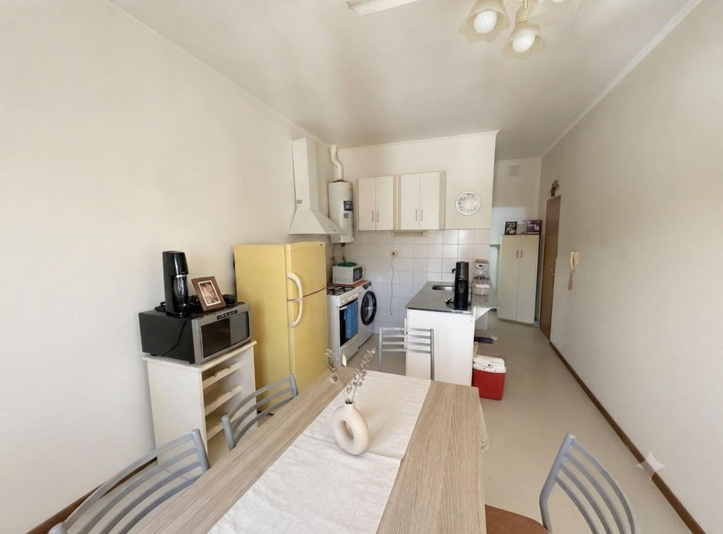 Foto de VENTA DEPARTAMENTO 1 DORMITORIO BARRIO LAS HERAS, imagen 1