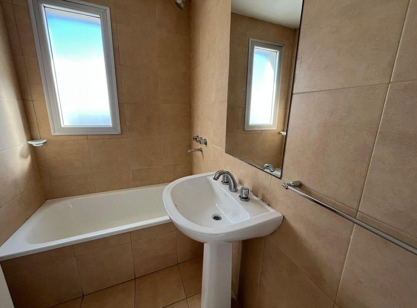 Foto de VENTA DEPTO 1 DORMITORIO BALCON REP DE LA SEXTA, imagen 5