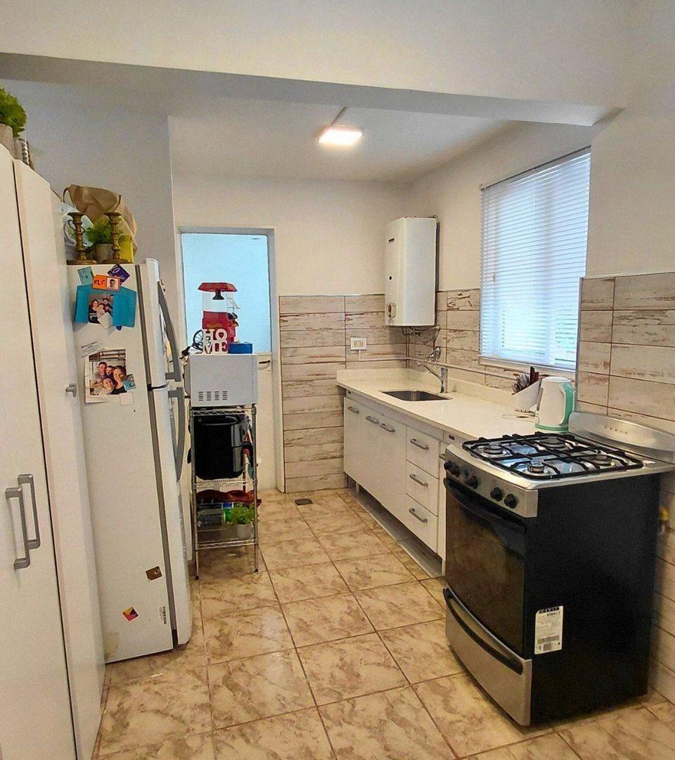 Foto de VENTA DEPARTAMENTO 2 DORMITORIOS C/BALCON CENTRO, imagen 4