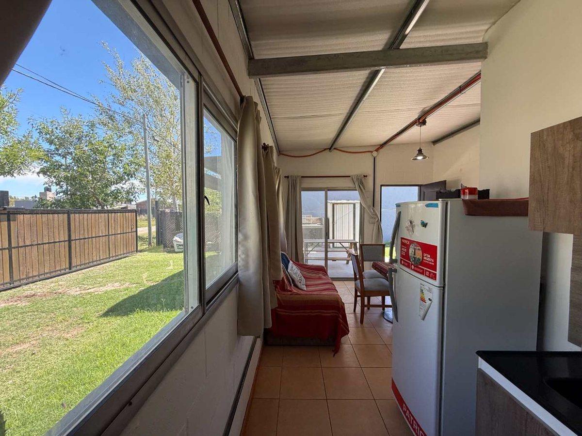 Foto de VENTA CASA 1 DORMITORIO CON PILETA EN ROLDAN TS3, imagen 3