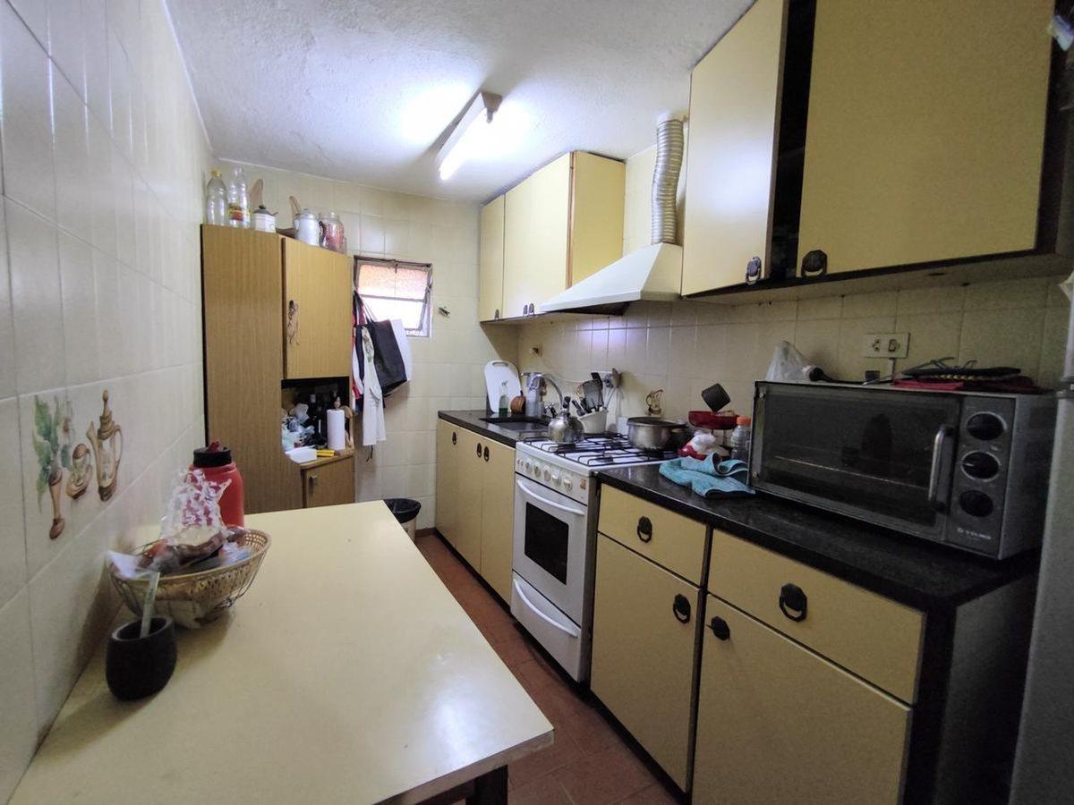 Foto de VENTA PH 2 DORMITORIOS ,COMODIN P.A X ESCALERA, imagen 5