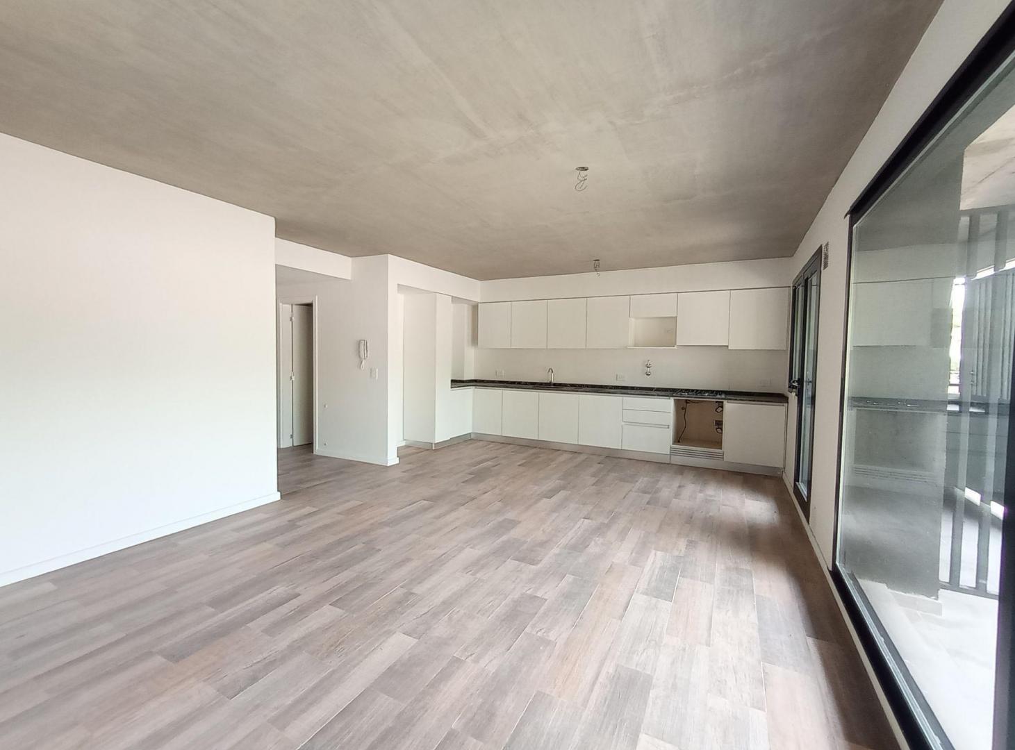Foto de VENTA DEPARTAMENTO 2 DORMITORIOS COCHERA ESTRENAR, imagen 2