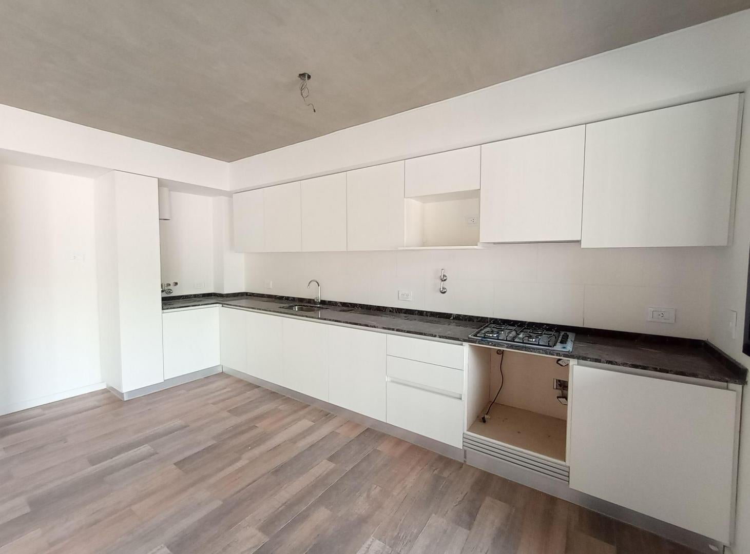 Foto de VENTA DEPARTAMENTO 2 DORMITORIOS COCHERA ESTRENAR, imagen 5
