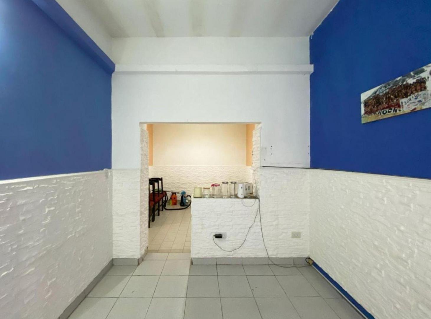 Foto de VENTA CASA 3 DORMITORIOS CON PATIO Y COCHERA, imagen 3