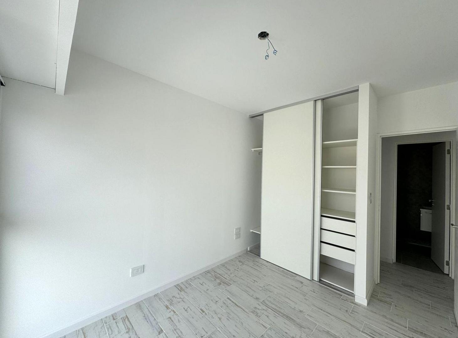 Foto de ALQUILER DEPTO 1 DORM CON BALCÓN, LOURDES, imagen 5