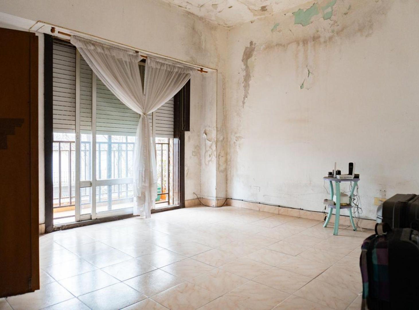 Foto de VENTA CASA CON LOCAL COMERCIAL EN LUIS AGOTE, imagen 3
