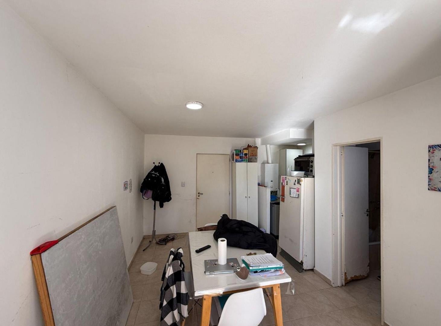 Foto de VENTA DEPARTAMENTO 1 DORMITORIO CON BALCON LOURDES, imagen 3