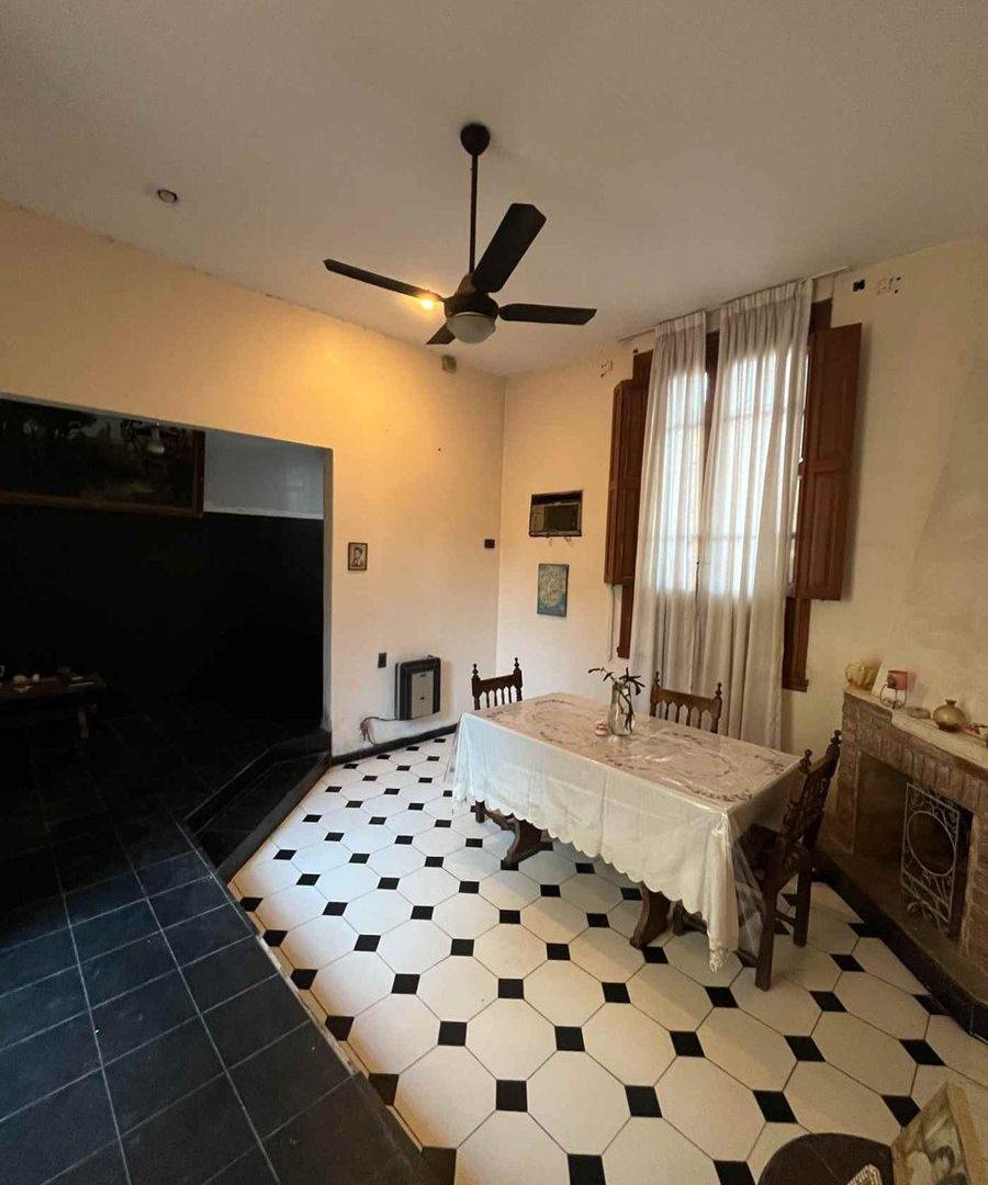 Foto de VENTA CASA 3 DORMITORIOS PATIO Y TERRAZA PICHINCHA, imagen 1