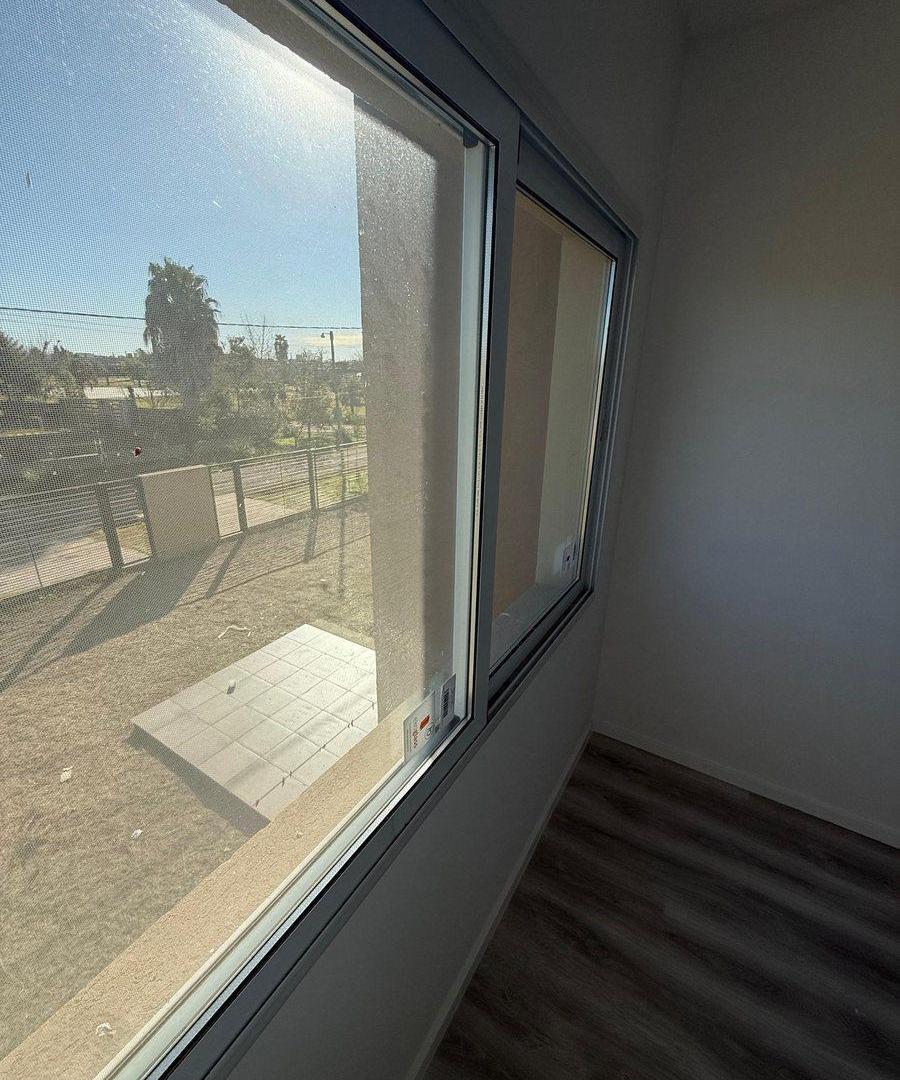 Foto de CASA EN VENTA 2 DORMITORIOS DUPLEX EN ROLDAN TS2, imagen 5