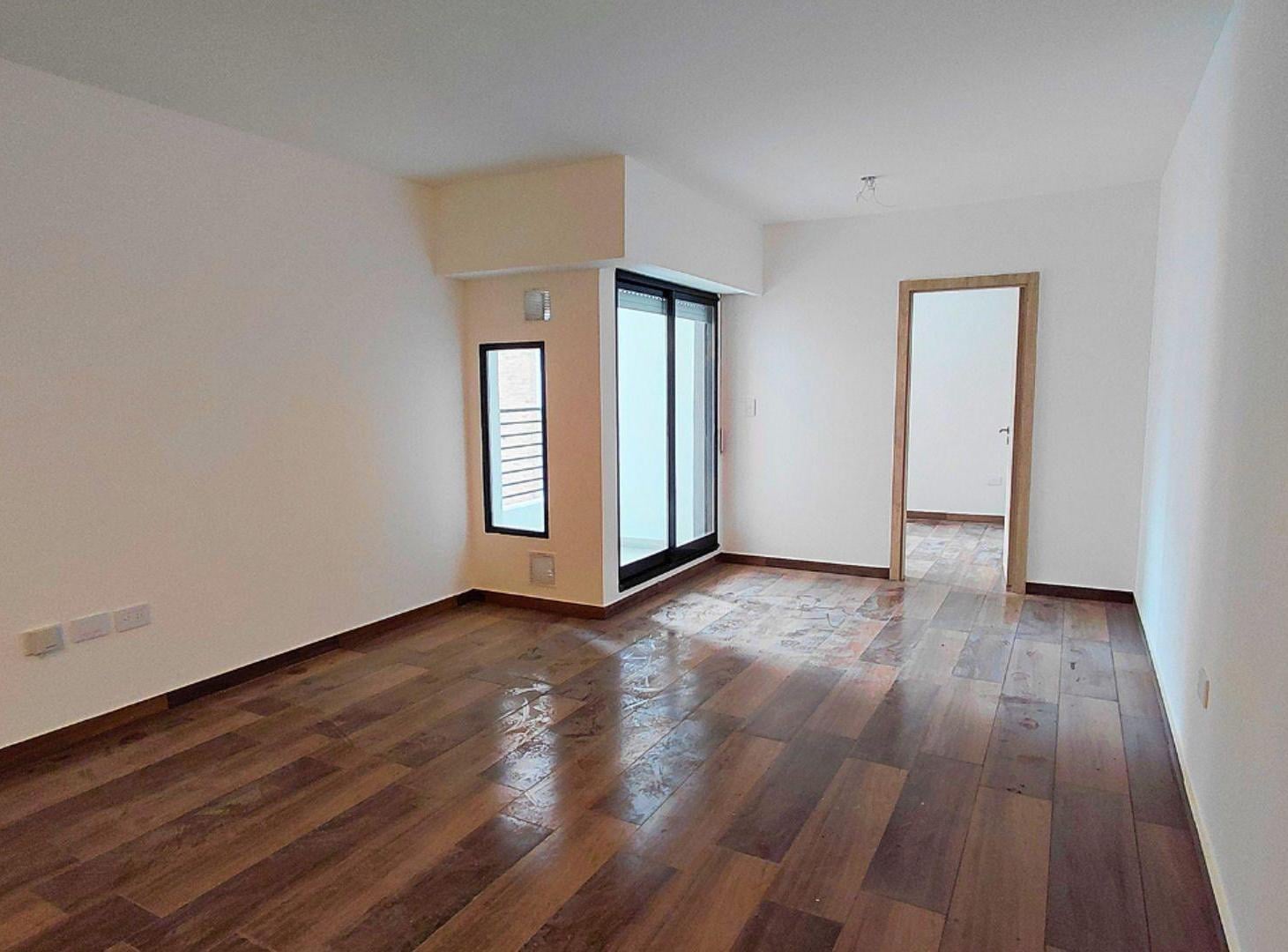 Foto de VENTA DEPTO 1 DORMITORIO CON BALCÓN CENTRO RIO, imagen 4