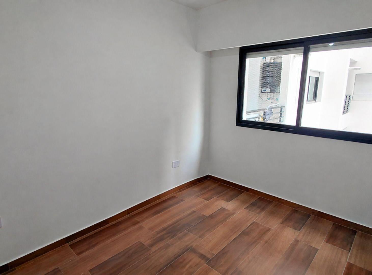 Foto de VENTA DEPTO 1 DORMITORIO CON BALCÓN CENTRO RIO, imagen 4