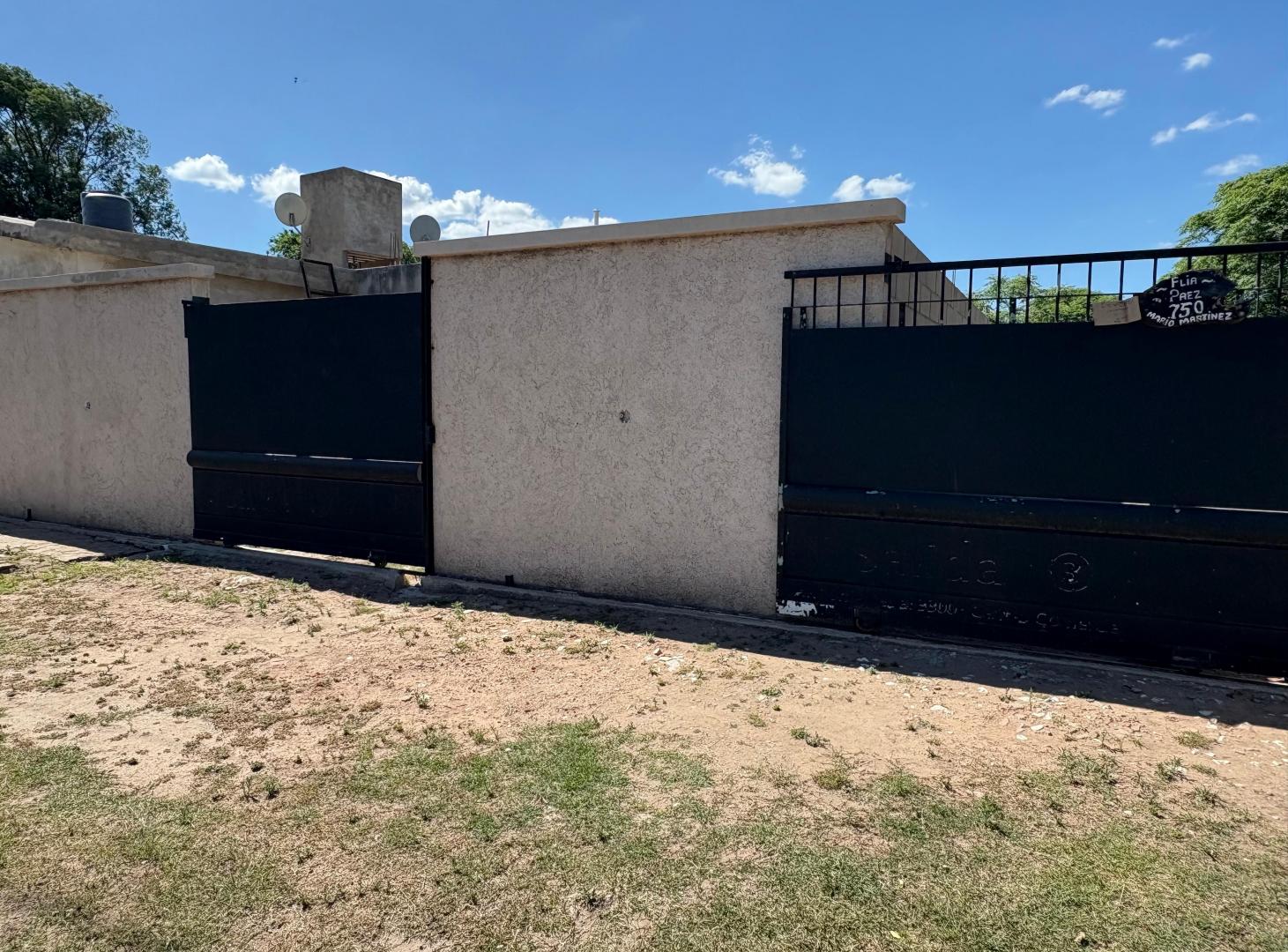 Foto de VENDO Casa con 750 m² en Villa del Prado, 3 dormitorios en venta + Dpto, imagen 1