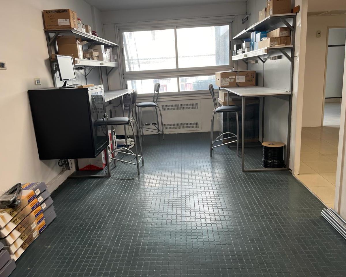 Oficina en Venta Piso Entero de 180 m en Excelente Estado. 5