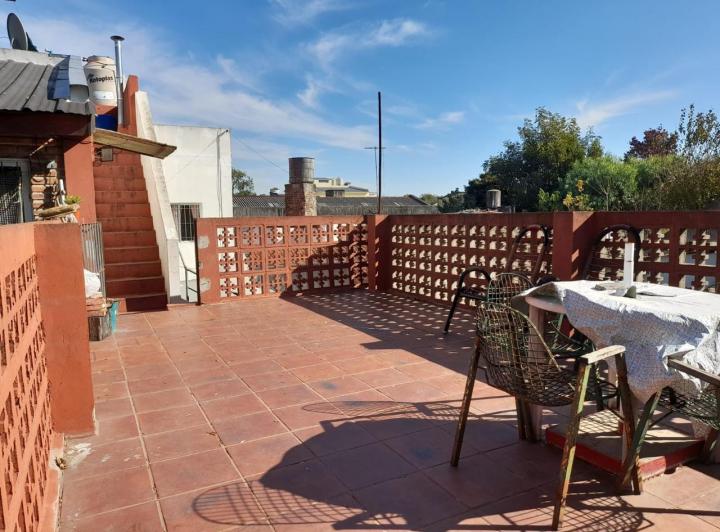 APTO CREDITO -IDEAL PARA DOS FAMILIAS - VILLA MARTELLI CASAMULTI FAMILIAR SOBRE LOTE PROPIO 5