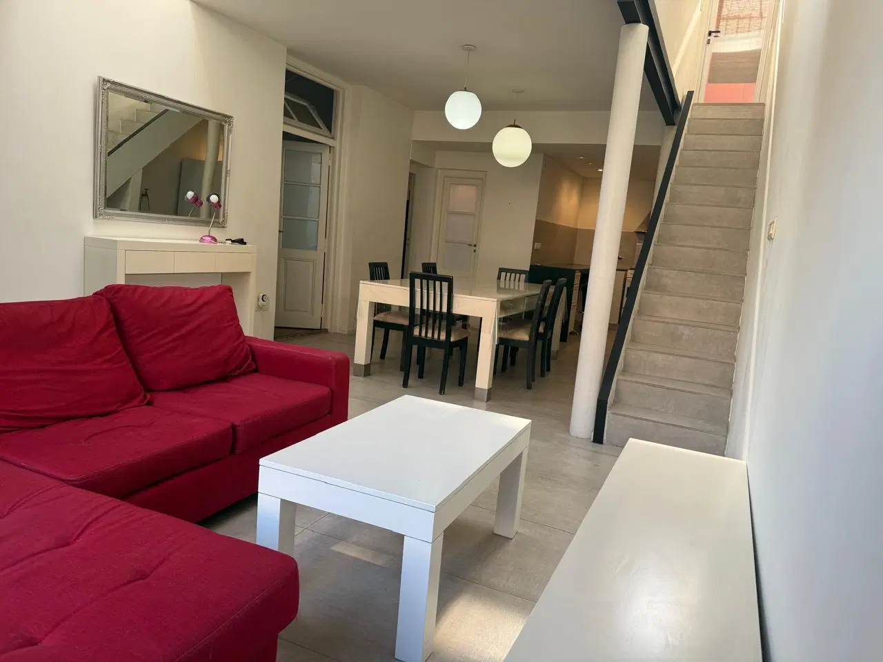 Alquiler Villa Devoto PH indpendiente reciclado. Master suite de 60 m2- Jardín - Cochera - Terraza 2