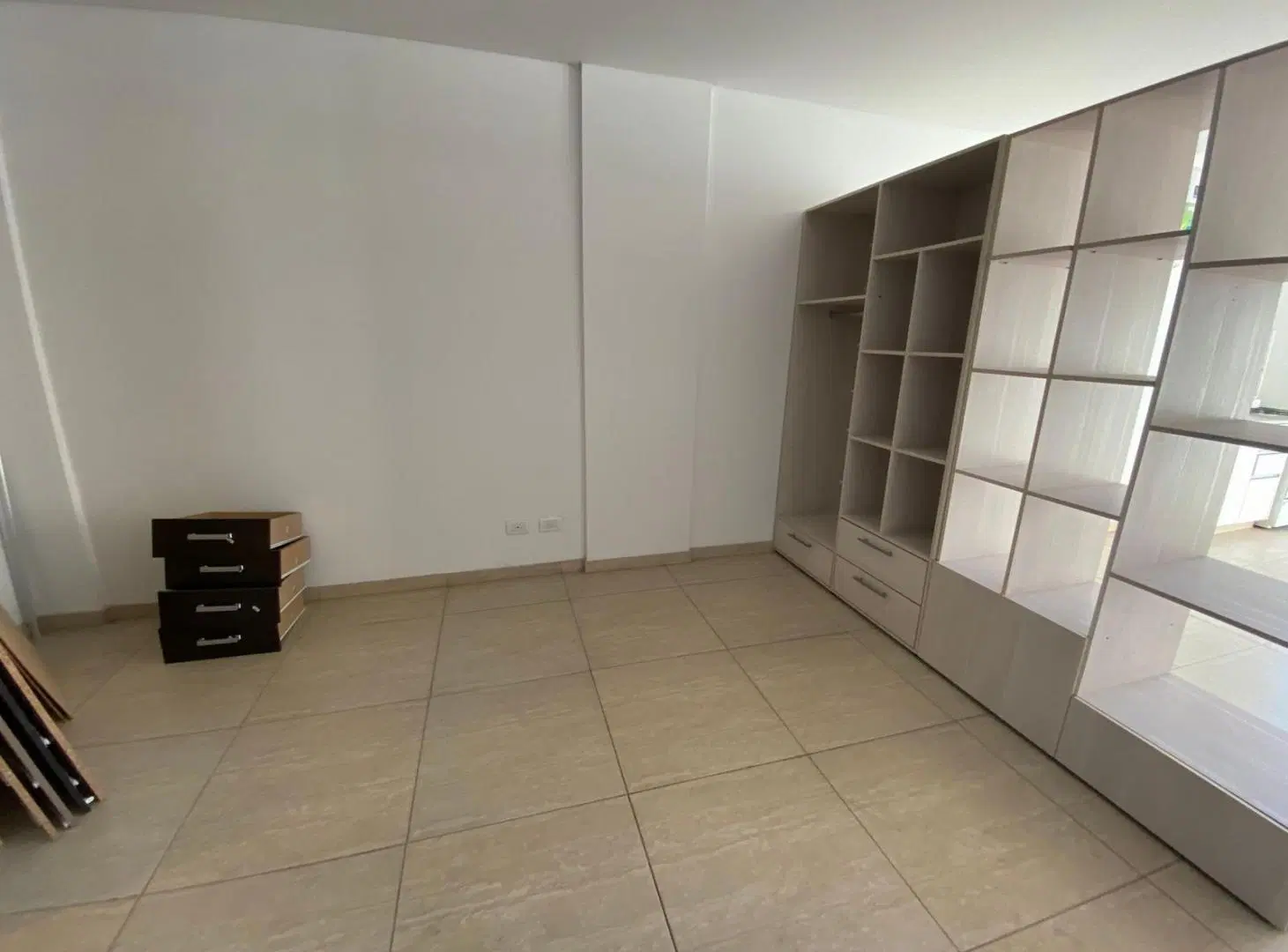 CASEROS CENTRO VENTA DEPARTAMENTO A ESTRENAR EXCELENTE CALIDAD 3