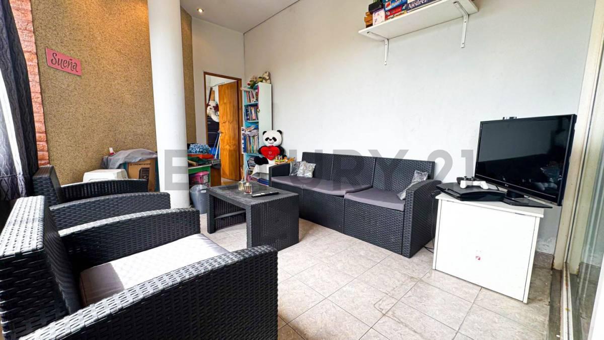 Departamento 4 Ambientes en Venta en Villa General Mitre 2