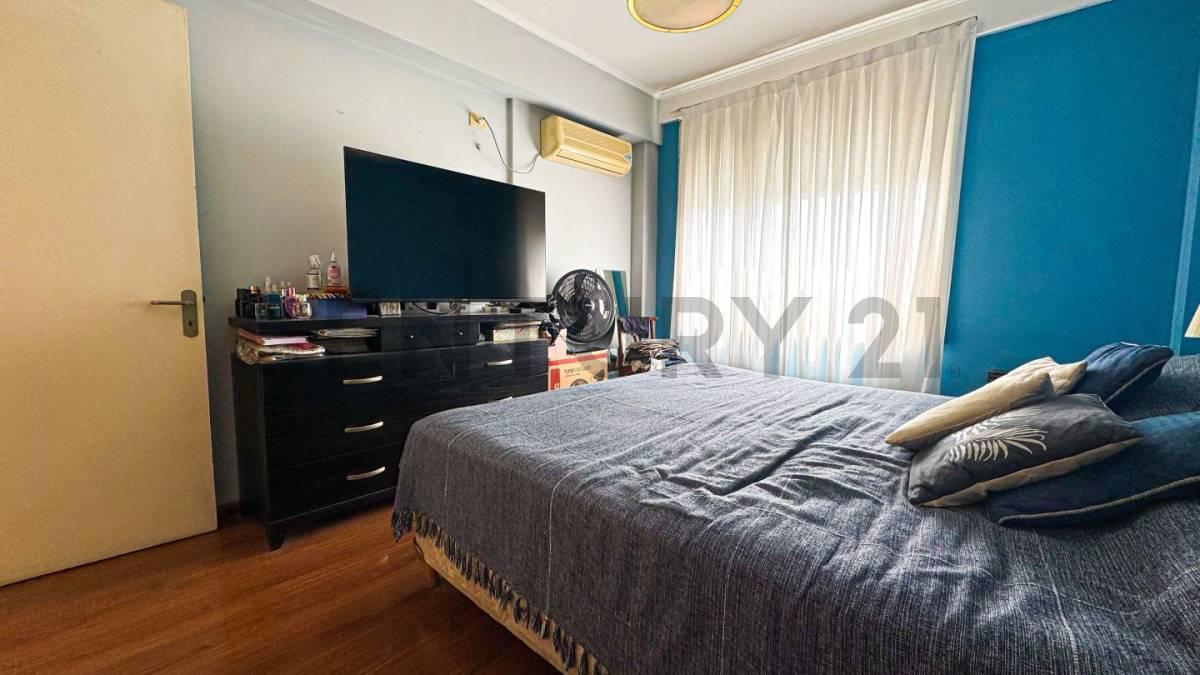 Departamento 4 Ambientes en Venta en Villa General Mitre 5