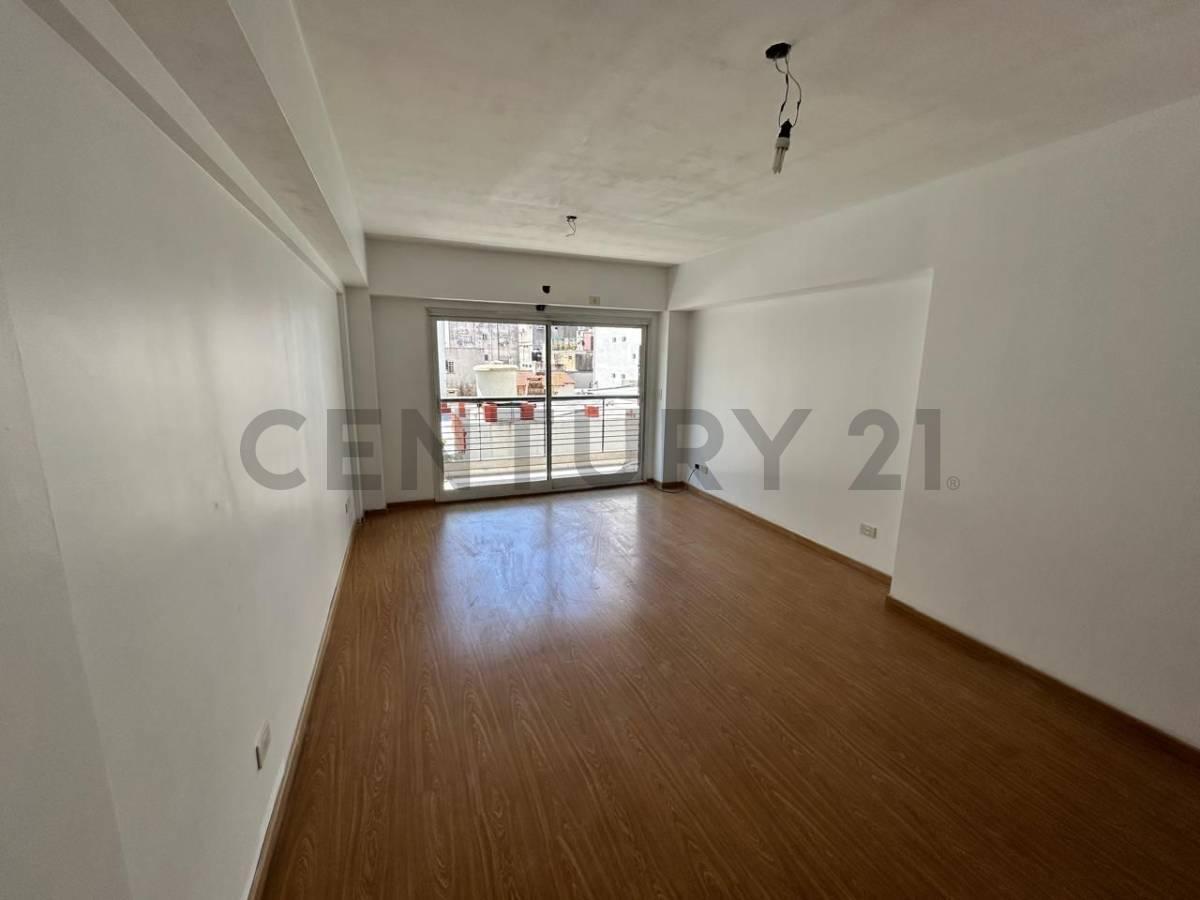 Departamento 3 Ambientes en Venta en Caballito 2