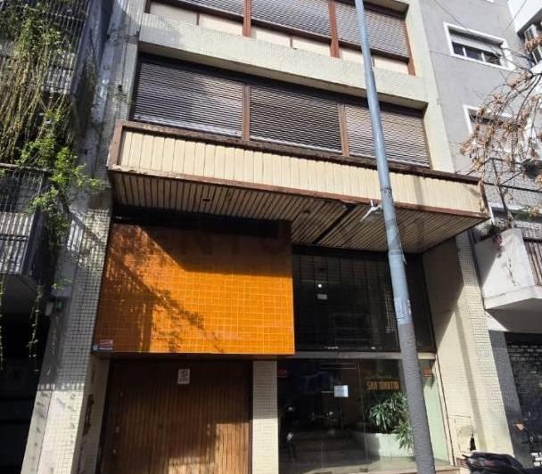 Edificio Multiuso en Venta en Villa Crespo con Local y Cochera