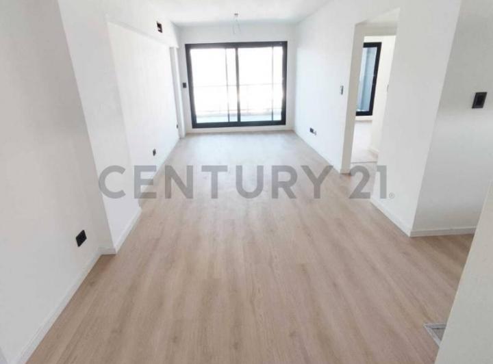 Foto de Departamento 2 ambientes a estrenar en venta, Villa del Parque, imagen 2