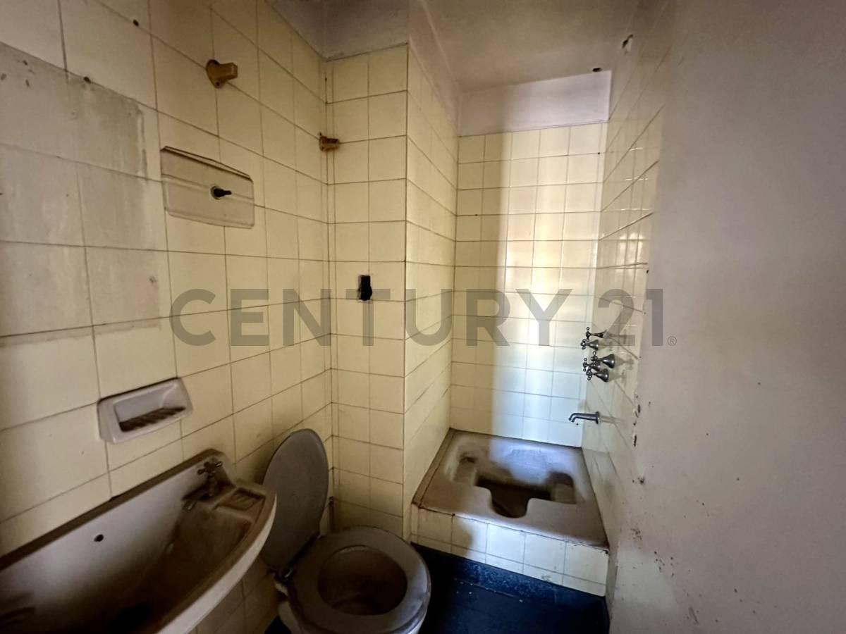 Foto de Edificio en Venta en Block en Microcrentro Monserrat en Excelente, imagen 5
