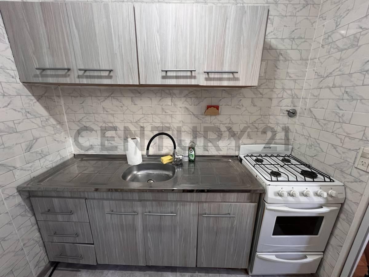 Foto de VENTA DEPARTAMENTO DOS AMBIENTES CABALLITO, imagen 3