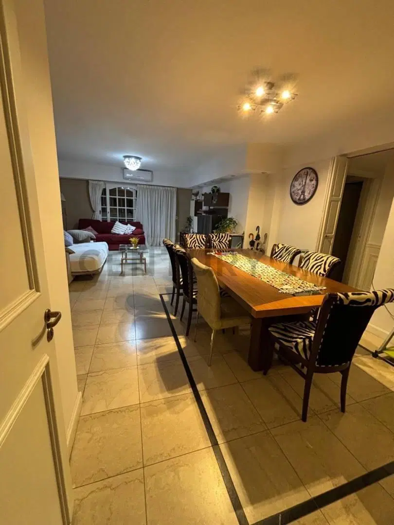 VENTA - DEPARTAMENTO 4 AMBIENTES CON DEPENDENCIA + COCHERA FIJA + BAULERA 5