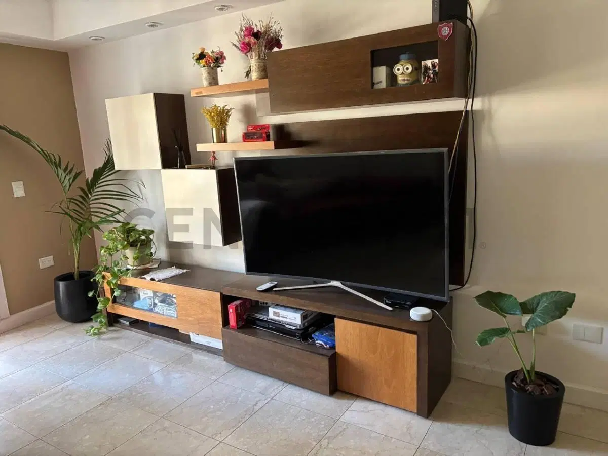 VENTA - DEPARTAMENTO 4 AMBIENTES CON DEPENDENCIA + COCHERA FIJA + BAULERA 4