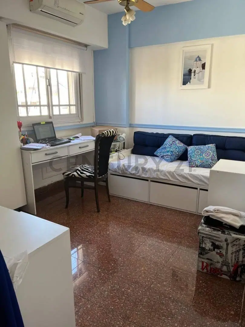VENTA - DEPARTAMENTO 4 AMBIENTES CON DEPENDENCIA + COCHERA FIJA + BAULERA 4