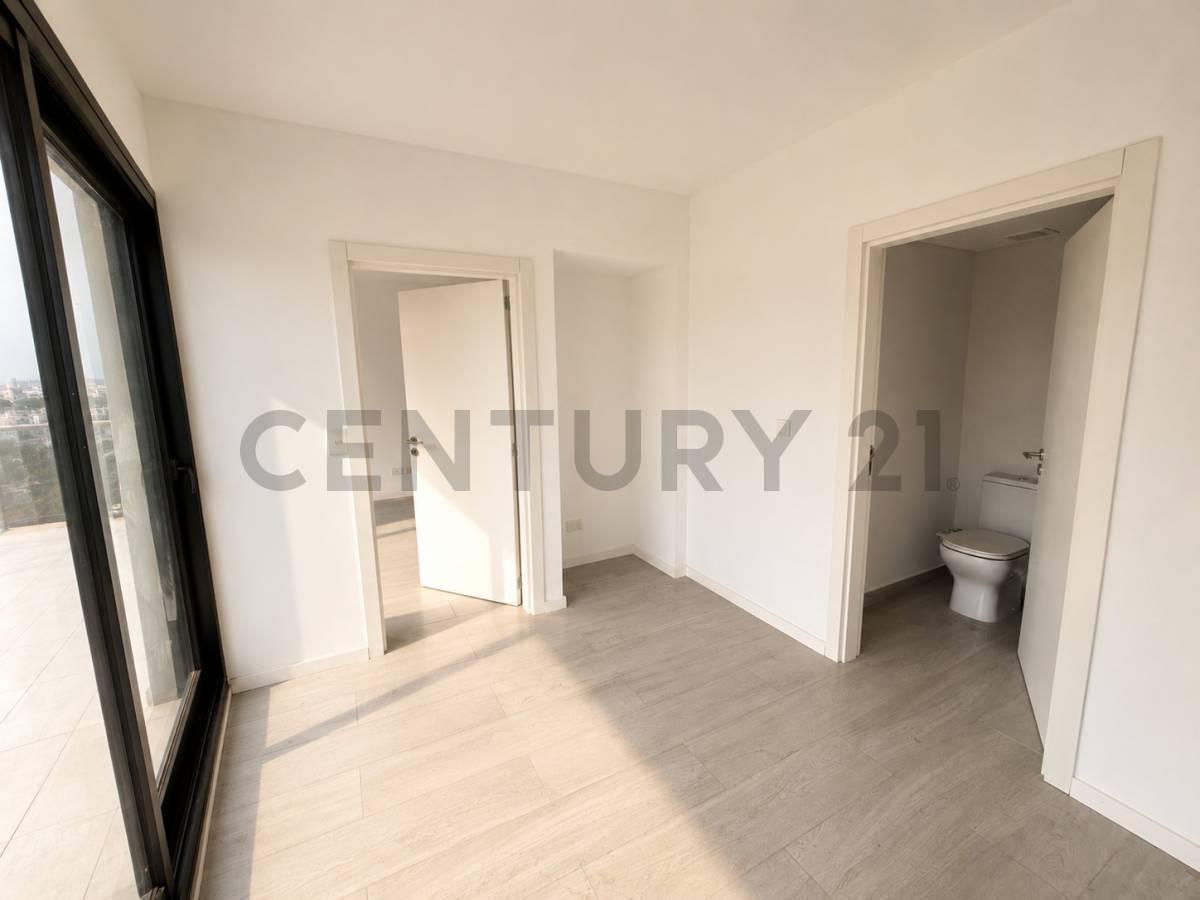 Venta 2 ambientes en Villa del parque 64,27 m2
