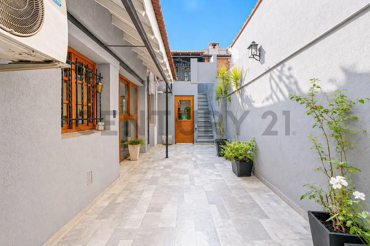 VENTA PH 4 AMBIENTES ALMAGRO 5