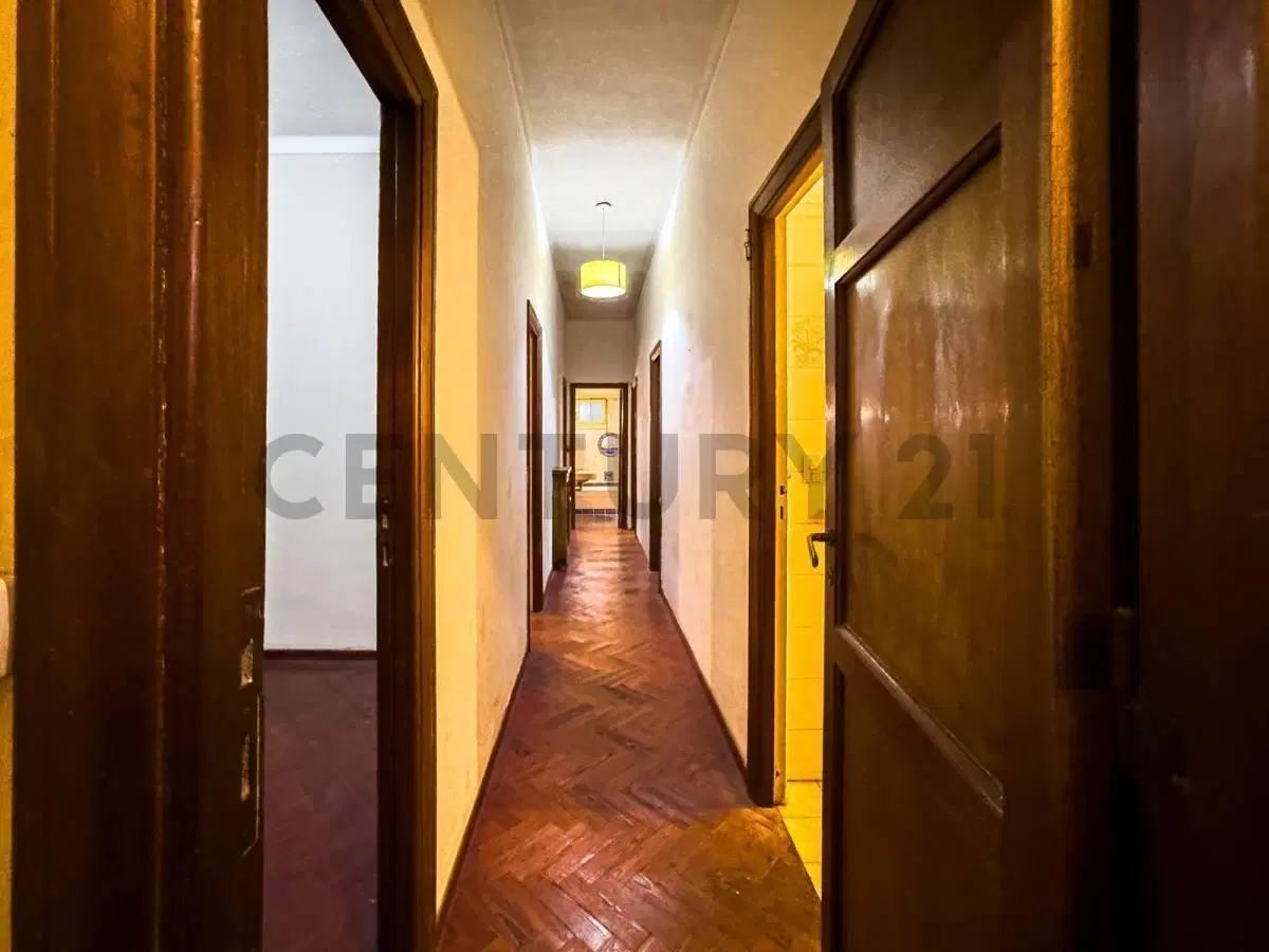 VENTA CASA 8 AMBIENTES BELLA VISTA CON PILETA 3