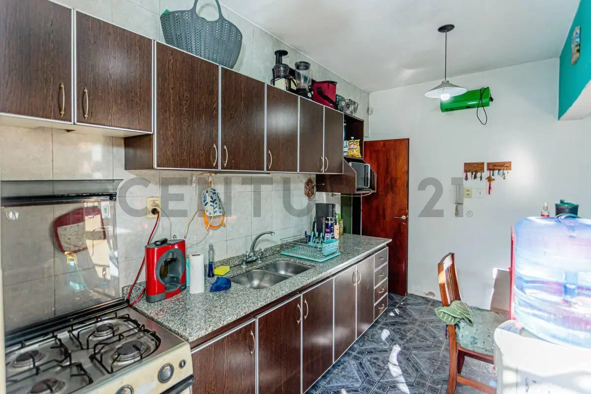 VENTA | CASA | 4 AMBIENTES | ESCOBAR | PARQUE Y LOTE PROPIO 2