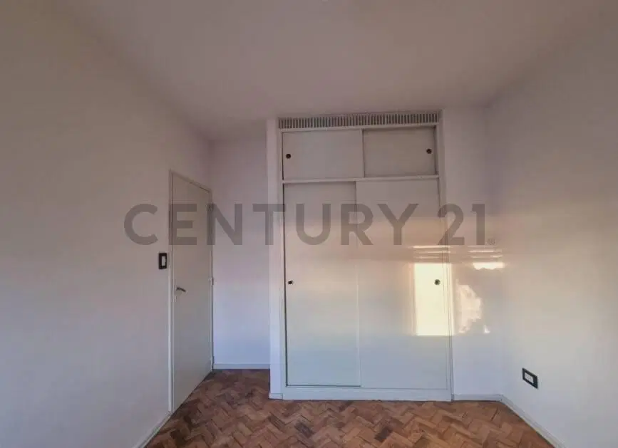 Venta departamento 3 ambientes con RENTA, Caballito Sur 3