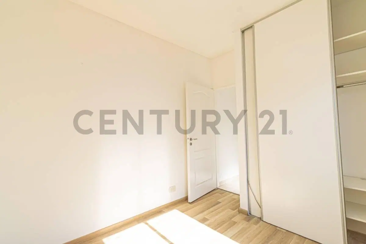 VENTA PH 4 AMBIENTES LINIERS 5