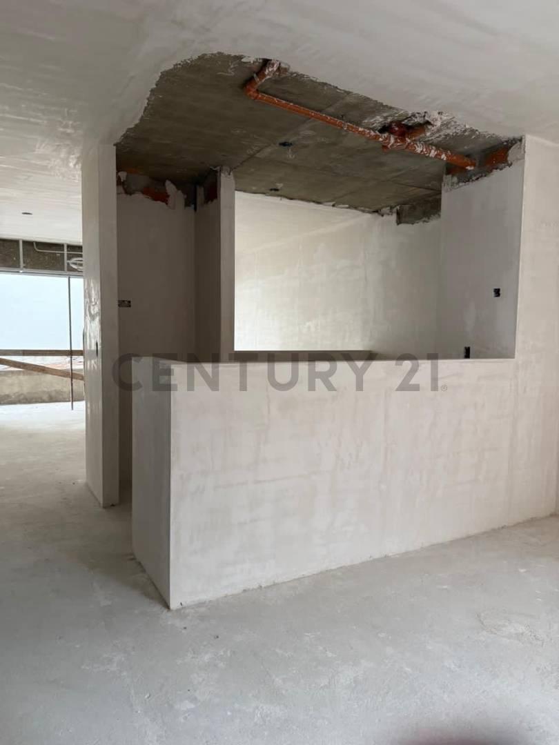 Foto de TRES AMBIENTES CON TERRAZA EN CABALLITO, imagen 1